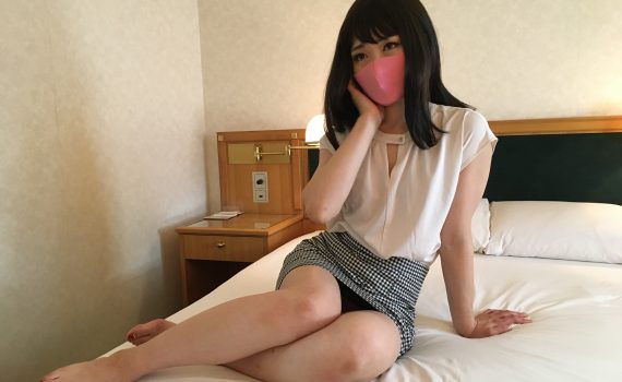 【価格改定　個人撮影】ちひろさん 28歳、Sっ気たっぷりのお姉さん サワサワされるとお○んち○がギンギンに！いっぱい搾り取られました～_cover